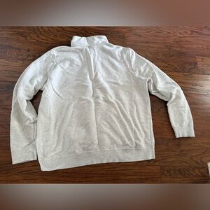 Nike Men's Light Gray Quarter-Zip Sweater